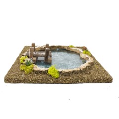 Laghetto con Pontile Effetto Acqua 25x23x5 cm 52112